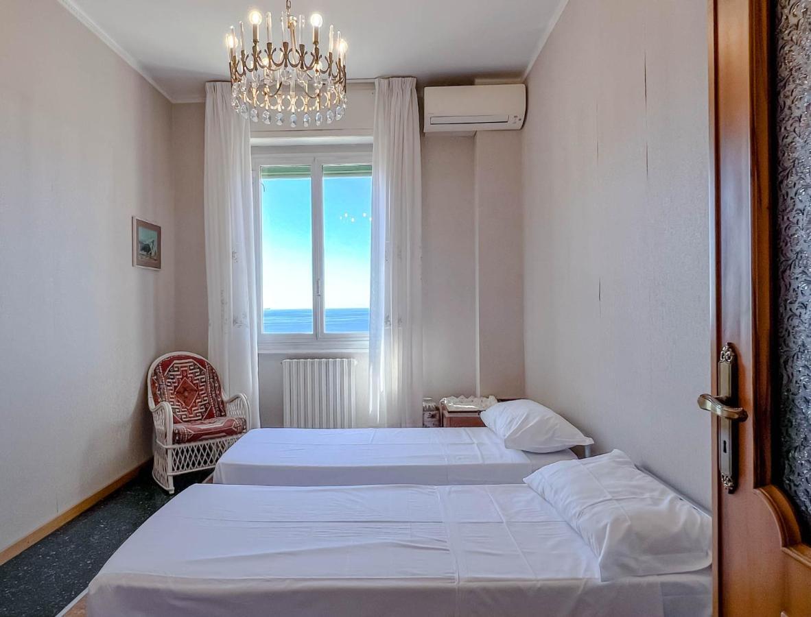 Grande Appartamento Vista Mare Varazze Exteriér fotografie